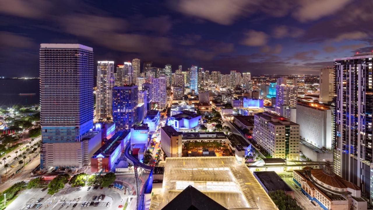 Global Luxury Suites Miami Worldcenter 外观 照片
