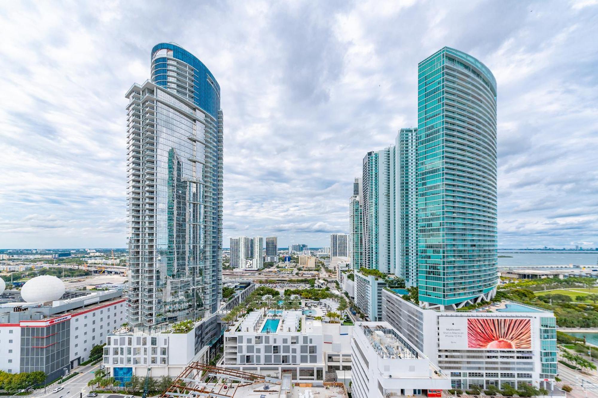 Global Luxury Suites Miami Worldcenter 客房 照片