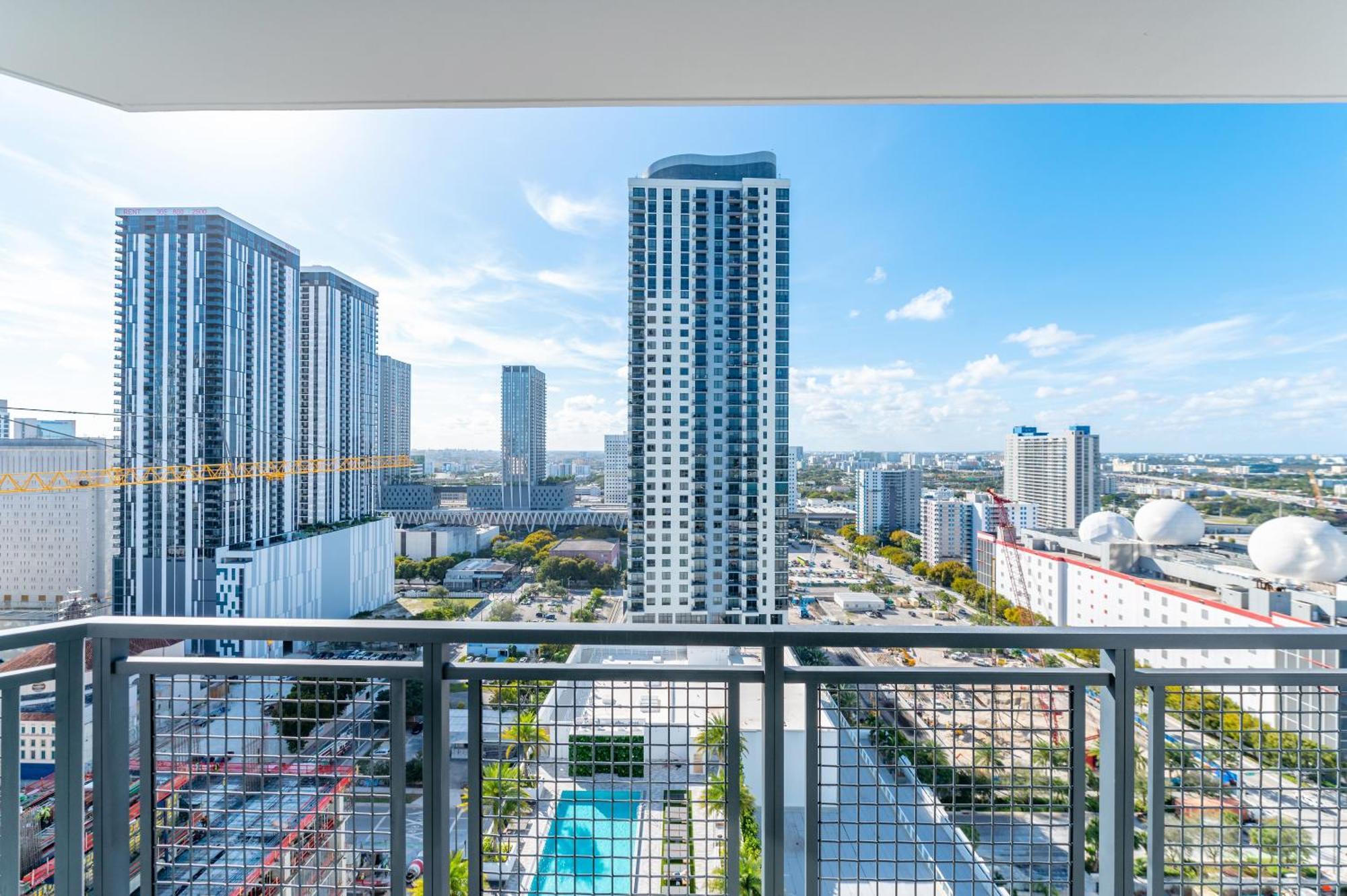 Global Luxury Suites Miami Worldcenter 客房 照片